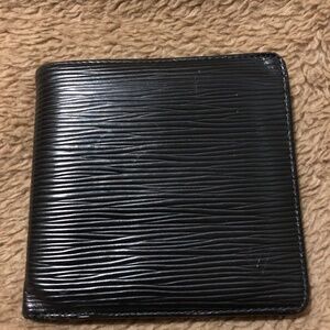 LOUIS VUITTON BLACK EPI BIFOLD WALLET